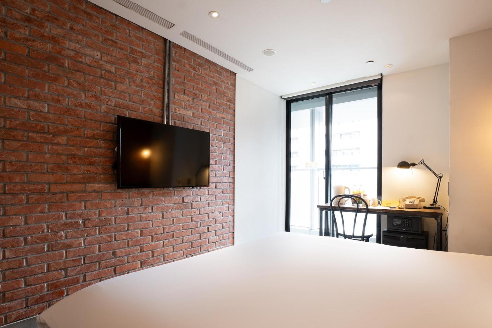 CHECK inn Taipei Songjiang Bagian luar foto