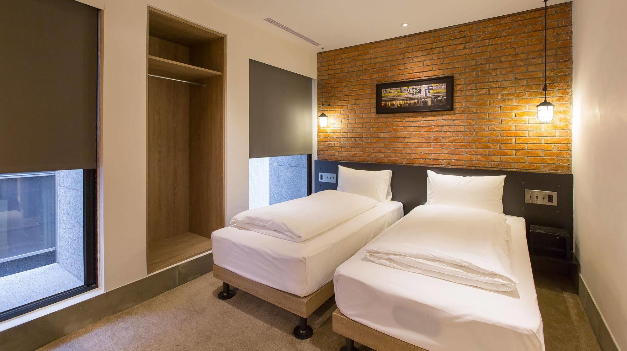 CHECK inn Taipei Songjiang Bagian luar foto